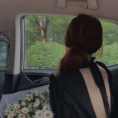 一首海阔天空，重返娱乐圈